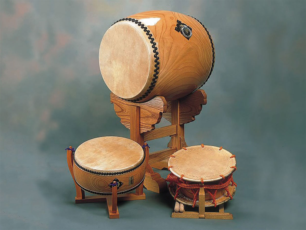 和太鼓 木製 円筒形 皮製 和太鼓 木製 円筒形 皮製